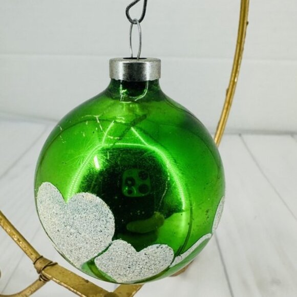 Christmas Tree Ornament Blown Glass Round Mica Hearts Green Ball 3" - Picture 2 of 16